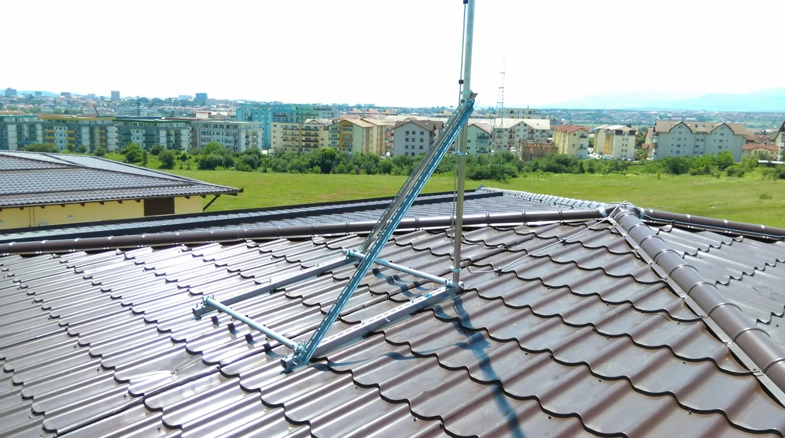 Lucrare montaj paratrăsnet PDA pe blocuri — proiect Art Construct #20